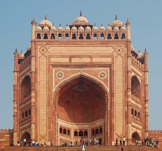 BULAND DARWAZA